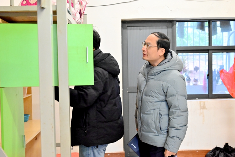 “寓”見(jiàn)美好， “宿”造平安  我校開(kāi)展宿舍安全檢查行動(dòng)